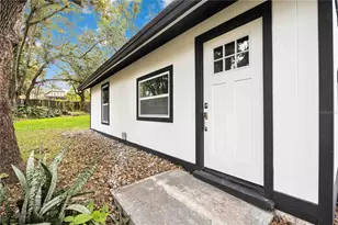 5433 579 Hwy, Seffner, FL 33584 - Photo 2