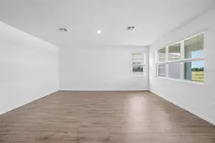 4672 Barberry Ave, Lakeland, FL 33811 - Photo 6