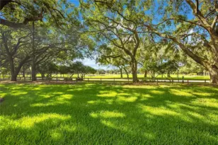 7750 Apple Tree Cir, Orlando, FL 32819 - Photo 36