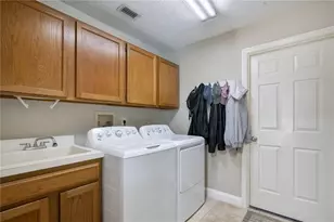 7750 Apple Tree Cir, Orlando, FL 32819 - Photo 26