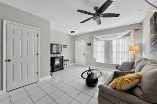 4725 Sabal Key Dr, Bradenton, FL 34203 - Photo 2