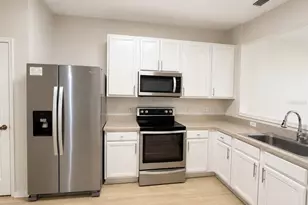 3151 Sinclair St, Orlando, FL 32835 - Photo 6