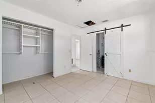 1719 Julian Ln Dr, Tampa, FL 33619 - Photo 14