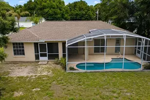 907 Hendon Pl, Kissimmee, FL 34758 - Photo 2