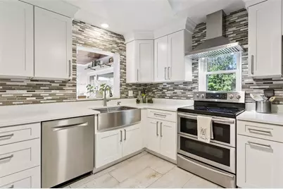 1010 N Palm Avenue, Orlando, FL 32804 - Photo 4