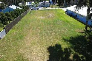 622 N Riverside Dr, New Smyrna Beach, FL 32168 - Photo 1