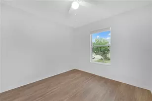 11228 Madison Park Dr, Tampa, FL 33625 - Photo 20