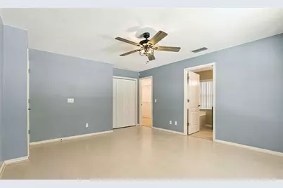 1000 N Lake Claire Circle, Oviedo, FL 32765 - Photo 16