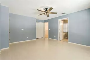 1000 N Lake Claire Cir, Oviedo, FL 32765 - Photo 16