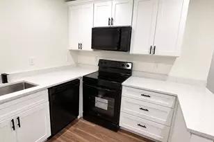 3067 Quarter St, North Port, FL 34288 - Photo 8