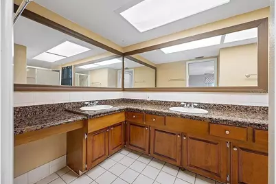 10 Linden Lane, Palm Harbor, FL 34683 - Photo 18
