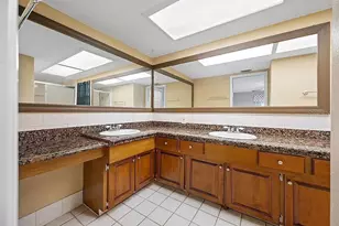 10 Linden Ln, Palm Harbor, FL 34683 - Photo 18