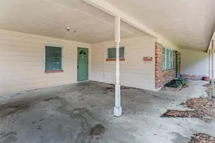 2406 Dellwood Dr, Orlando, FL 32806 - Photo 40