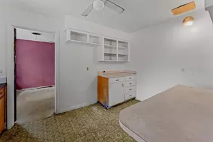 2406 Dellwood Dr, Orlando, FL 32806 - Photo 14