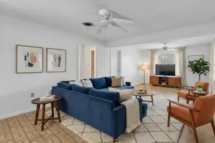 2406 Dellwood Dr, Orlando, FL 32806 - Photo 4