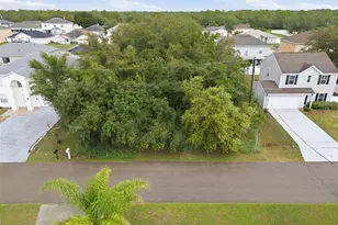 305 Anchovie Ct, Poinciana, FL 34759 - Photo 1