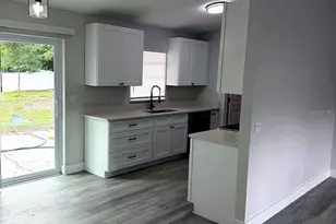 2711 Dristol Ln, Deltona, FL 32738 - Photo 2