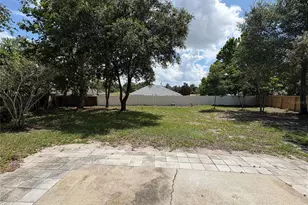 2711 Dristol Ln, Deltona, FL 32738 - Photo 18
