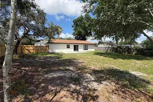 2711 Dristol Ln, Deltona, FL 32738 - Photo 20