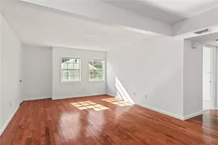 317 E Amelia St, Orlando, FL 32801 - Photo 10