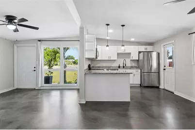 2416 Emory Avenue, Bradenton, FL 34207 - Photo 4