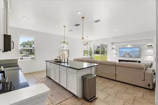 2759 Pleasant Cypress Cir, Kissimmee, FL 34741 - Photo 4