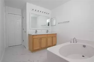 2301 El Marra Dr, Ocoee, FL 34761 - Photo 20
