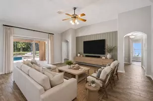 5703 Autumn Chase Cir, Sanford, FL 32773 - Photo 10