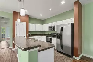 599 Lake Eagle Ln, Sanford, FL 32773 - Photo 6