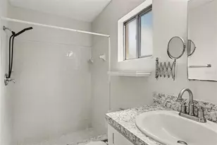 1061 Manigan Ave, Oviedo, FL 32765 - Photo 8