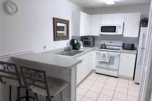 8844 Grand Palms Cir, Kissimmee, FL 34747 - Photo 10