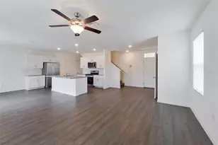 32122 Katelin Cir, Leesburg, FL 34748 - Photo 4