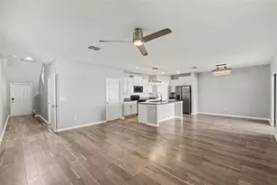 14803 Emerald Landing Pl, Wimauma, FL 33598 - Photo 4