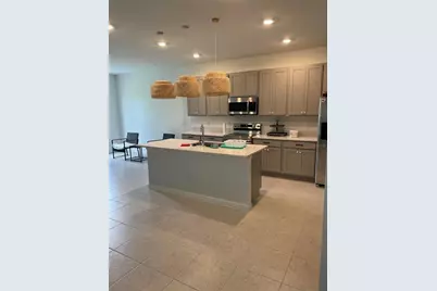 1731 Sanibel Dr, Davenport, FL 33896 - Photo 2