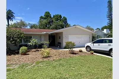 100 59th Avenue S, Saint Petersburg, FL 33705 - Photo 2