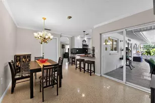 100 59th Ave S, Saint Petersburg, FL 33705 - Photo 14