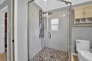 100 59th Ave S, Saint Petersburg, FL 33705 - Photo 24