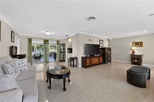 100 59th Ave S, Saint Petersburg, FL 33705 - Photo 12