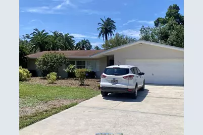100 59th Avenue S, Saint Petersburg, FL 33705 - Photo 1