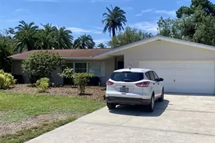 100 59th Ave S, Saint Petersburg, FL 33705 - Photo 1