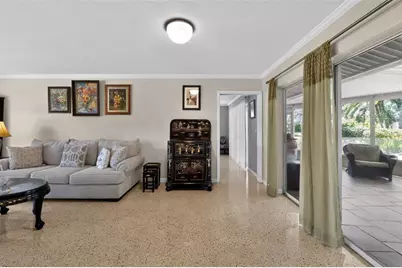 100 59th Avenue S, Saint Petersburg, FL 33705 - Photo 10