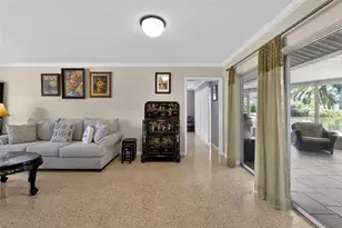 100 59th Ave S, Saint Petersburg, FL 33705 - Photo 10