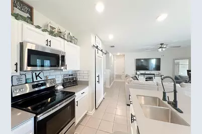 701 Watusi Way, Saint Cloud, FL 34772 - Photo 8
