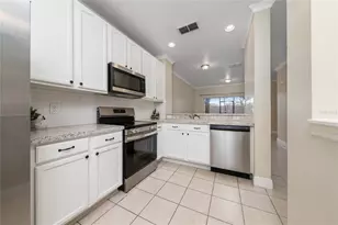10612 Savannah Wood Dr, Orlando, FL 32832 - Photo 10