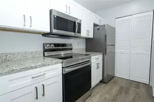 2550 N Alafaya Trail, Orlando, FL 32826 - Photo 4