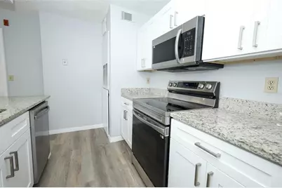 2550 N Alafaya Trail #4202, Orlando, FL 32826 - Photo 10