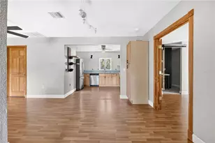1420 E 8th Ave, Mount Dora, FL 32757 - Photo 4