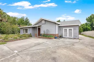 1420 E 8th Ave, Mount Dora, FL 32757 - Photo 2