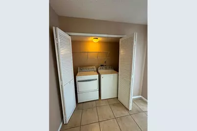5359 Vineland Road #2E, Orlando, FL 32811 - Photo 10