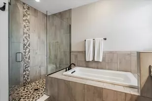 8937 Lakeshore Pointe Dr, Winter Garden, FL 34787 - Photo 24